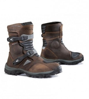 Botas Adventure Low Café Forma